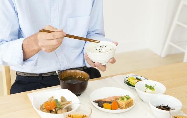 日常健康飲食中，葷素食如何搭配？